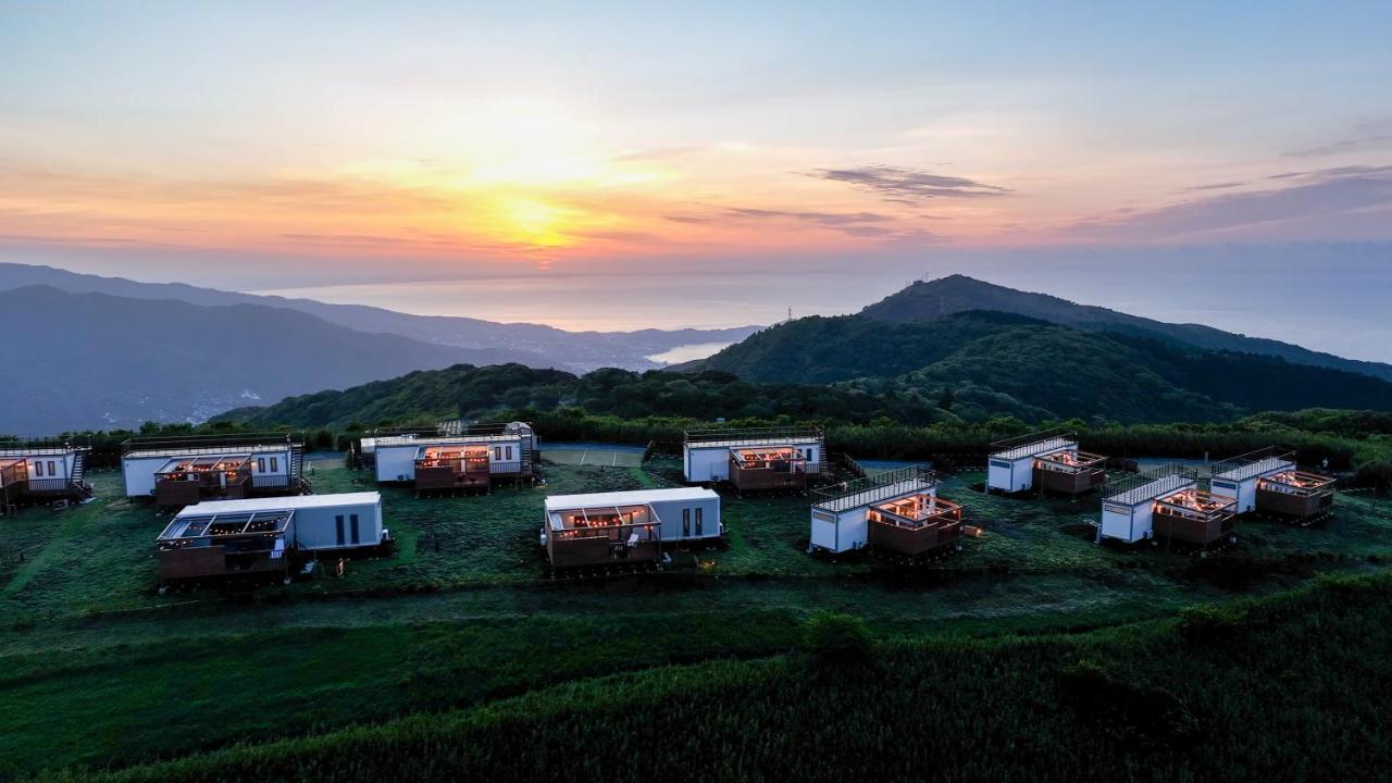 The Glamping 箱根十国峠 Villa Miyakami Екстериор снимка