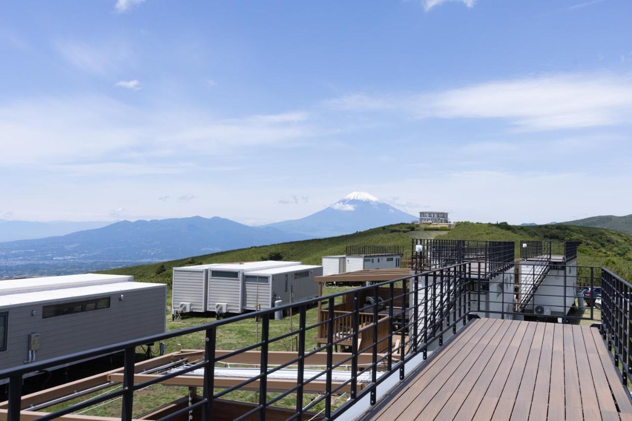The Glamping 箱根十国峠 Villa Miyakami Екстериор снимка